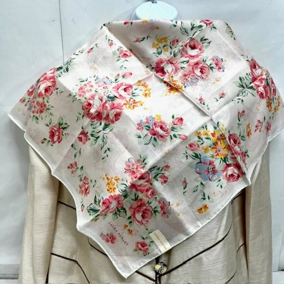BeautifulLaura Ashley Mini Scarf/Handkerchief 23"x23" Peach Pink Floral (Sc17) - Picture 3 of 7